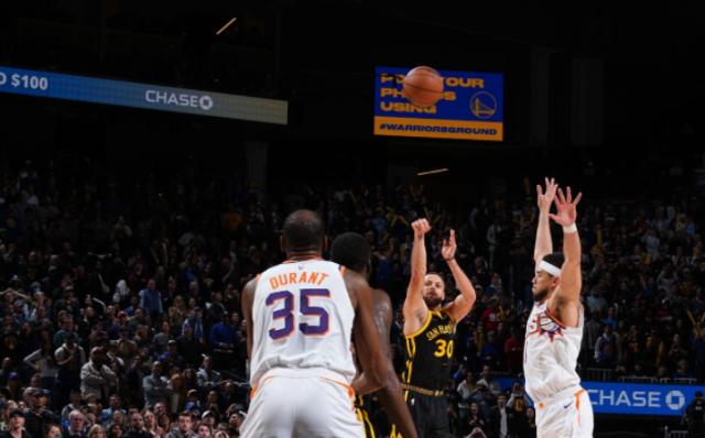 开云体育APP-打最狠的球，进最酷的三分！库里关键时刻封王无解