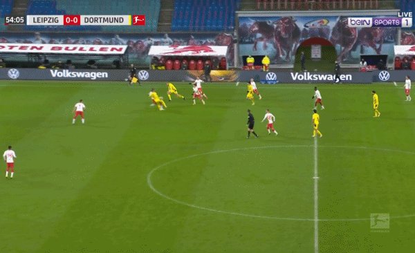 1610225093843086205.gif